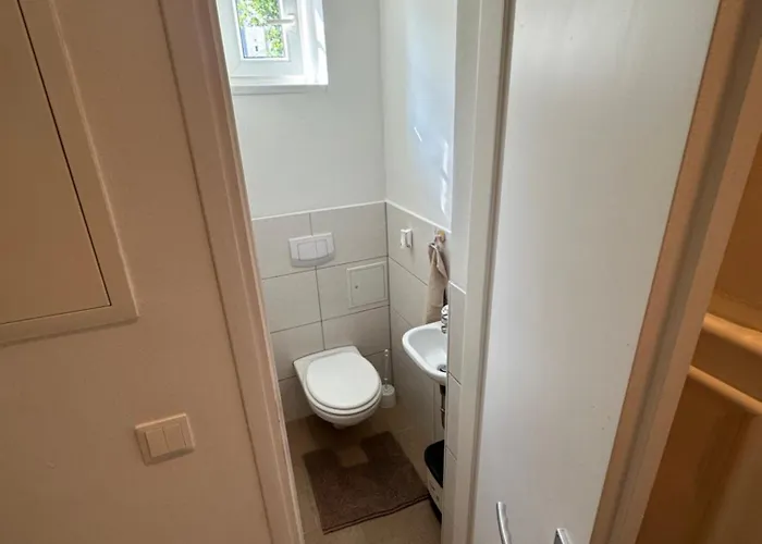 Daire Cozy Ground Floor Near U6 Easy Access To Center *